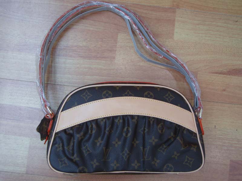 direct handbag party purse selling